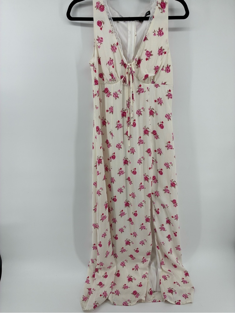 Floral Tie-Front Maxi Dress in White with Pink Roses Cottagecore - Picture 3 of 14